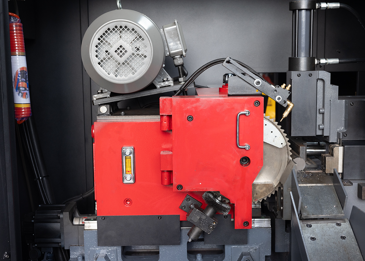 Industrial Circular Saw-2.jpg